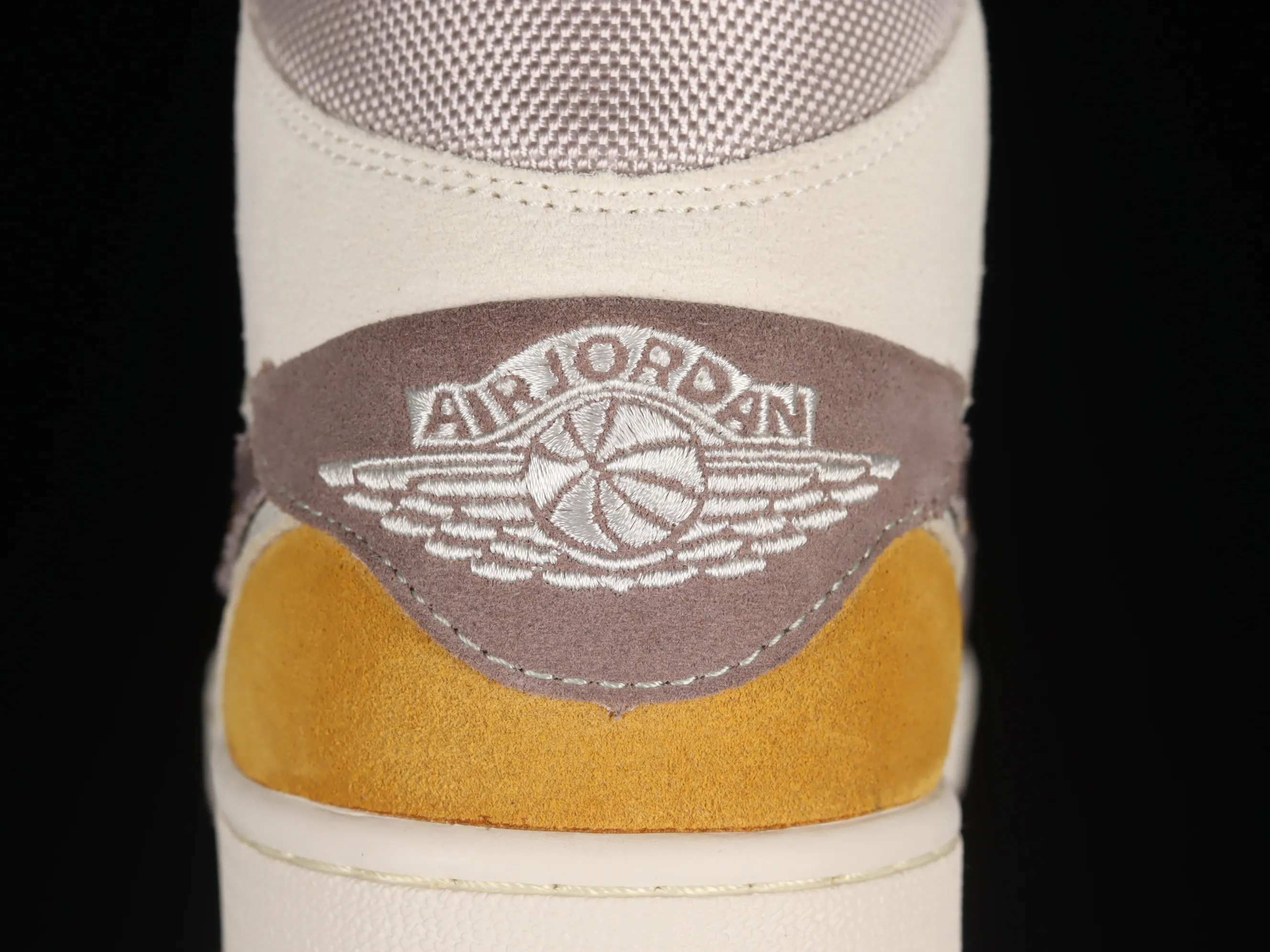 All categories Air Jordan Jordan series basketball shoes Air Jordan 1 Mid Air Jordan 1 Mid "Craft Sail" AJ1 Joe 1 brown gray China basketball shoes DM9652-102